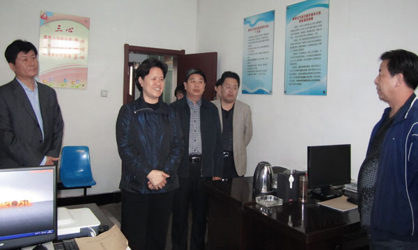 舒晓琴在河北省高碑店市调研时强调坚持以“百姓心为心”切实维护好群众合法权益