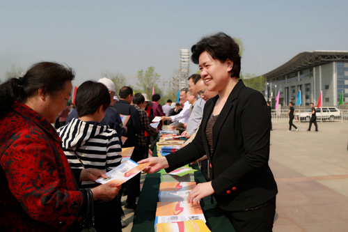 舒晓琴在北京市延庆县调研时强调深入贯彻落实《信访条例》切实维护群众合法权益