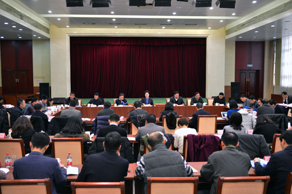 舒晓琴主持召开新闻媒体座谈会 就信访工作和信访工作制度改革听取意见建议