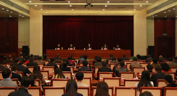 舒晓琴在国家信访局机关党员干部大会上强调 认真学习贯彻党的十八届五中全会精神 把全会精神不折不扣地贯彻落实到信访工作中