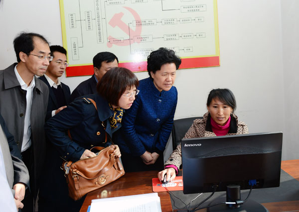 舒晓琴在黑龙江吉林调研时强调 切实把信访问题解决在基层和属地