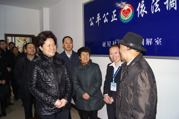 舒晓琴在河南调研时强调 以改革精神和法治精神为统领 打造“阳光信访”、“责任信访”、“法治信访”