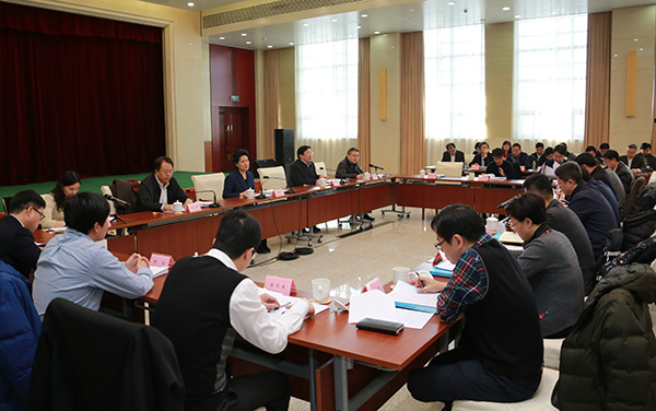 舒晓琴邀请新闻媒体座谈建言信访工作