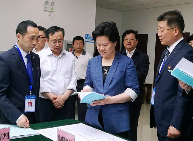 舒晓琴在江苏省调研时强调<br />完善多元化解机制 夯实基层基础工作<br />着力打造共建共治共享社会治理格局