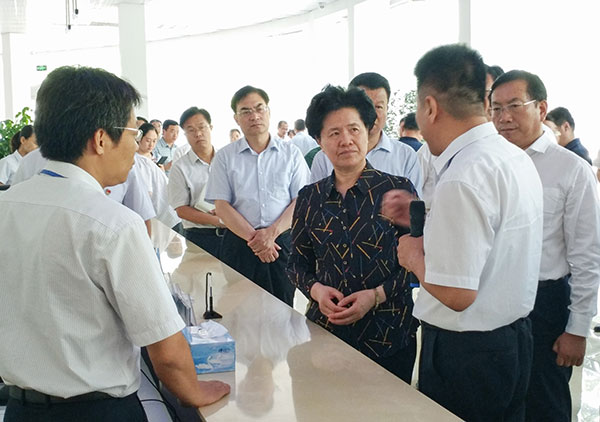 舒晓琴在山东省调研时强调<br />紧紧依靠基层组织和广大群众<br />提高预防化解矛盾纠纷的能力水平